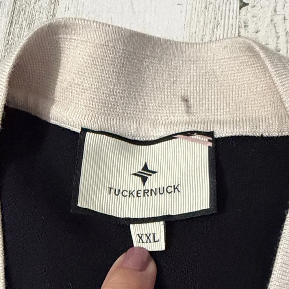 Tuckernuck Navy and Cream Cardigan Size XXL - Picture 5 of 11